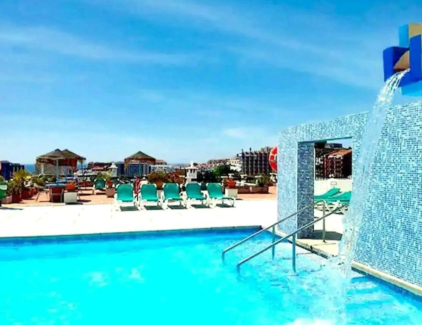 Apartment Happy Holiday Home! Pueblo Evita Charming Condo Benalmadena Spain